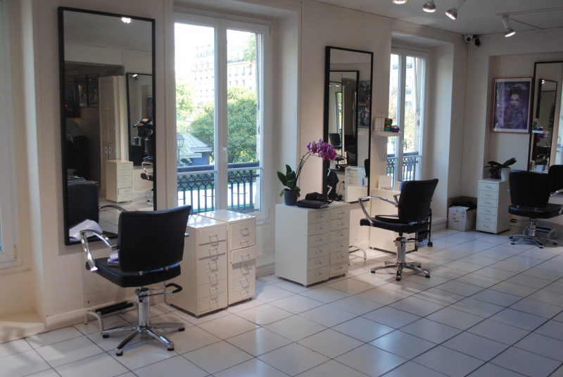 coiffure-LANTOSQUE-min_floor-home-office-property-living-room-room-781228-pxhere.com